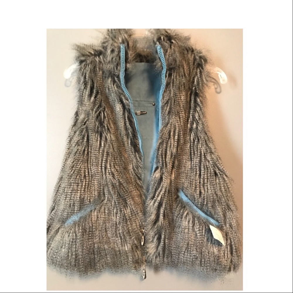 Warm Cozy Faux Fur Vest